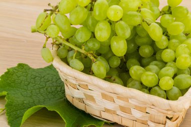 Yeşil Üzümler