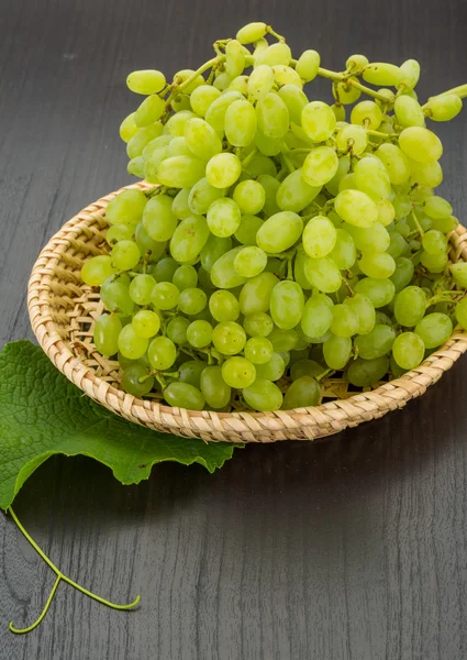 Green grapes — Stock Photo, Image