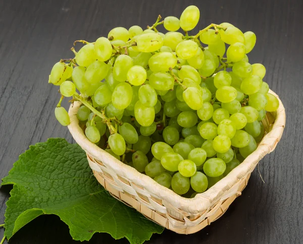 Green grapes — Stock Photo, Image