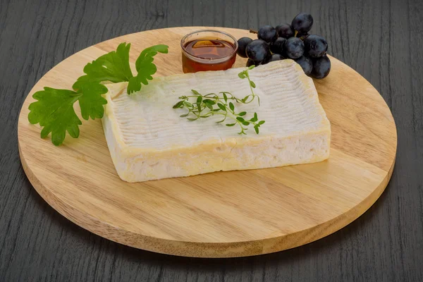 Formaggio Brie — Foto Stock