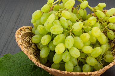 Yeşil Üzümler