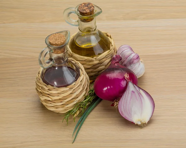Oil, vinegar with onion — Stock Photo, Image