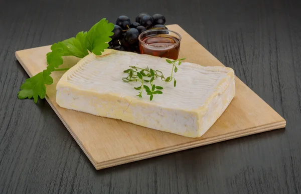 Formaggio Brie — Foto Stock