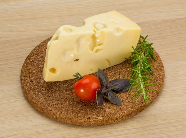 Maasdam-Käse — Stockfoto