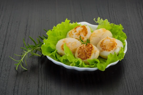 Grilled scallops — Stock Photo, Image