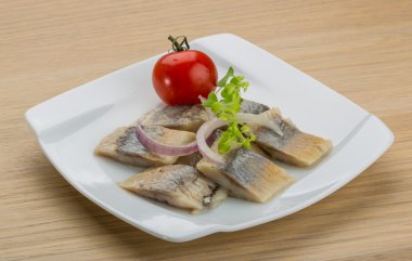 dilimlenmiş ringa balığı