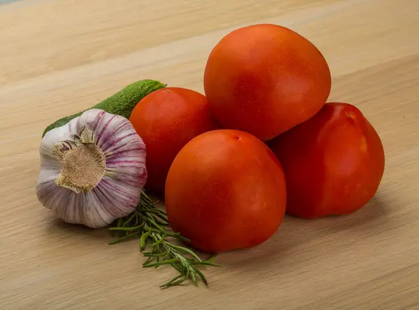 Bright ripe tomato — Stock Photo, Image