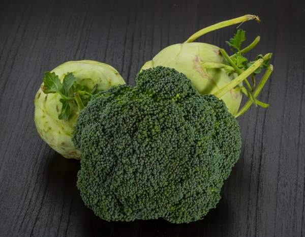 Kohlrabi and Broccoli — Stock Photo, Image