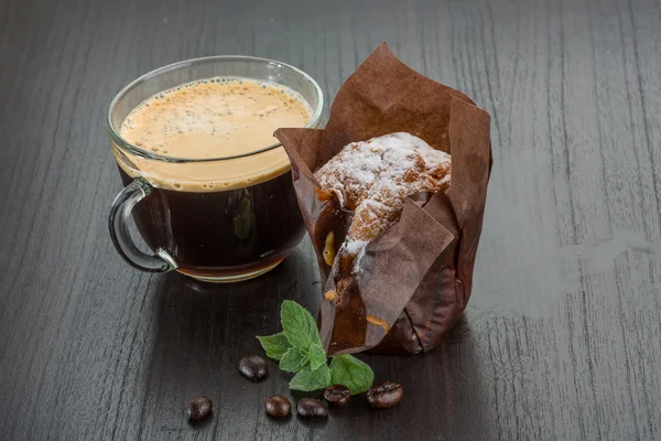 Kaffe med muffin - Stock-foto