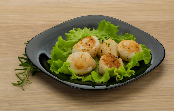 Grilled scallops — Stock Photo, Image