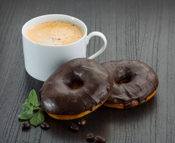 Chocolate donuts — Stock Photo, Image