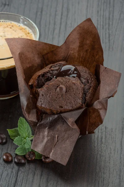 Kaffe med muffin — Stockfoto