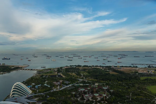 Uitzicht op singapore stad skyline — Stockfoto