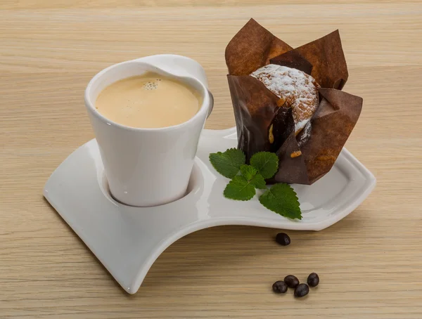 Coffee with muffin — Stock Photo, Image