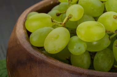 Yeşil Üzümler