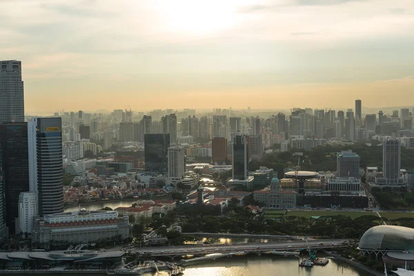 Uitzicht op singapore stad skyline — Stockfoto