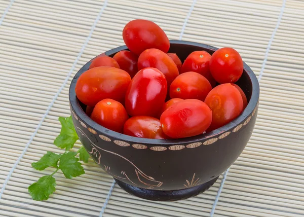 Tomate cereja — Fotografia de Stock