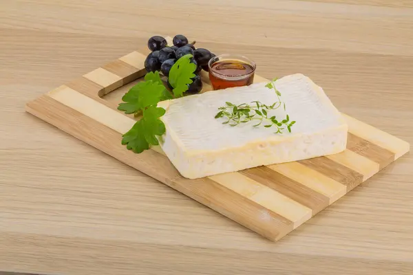 Queso brie — Foto de Stock