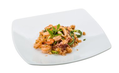 Deniz ürünleri ile pirinç