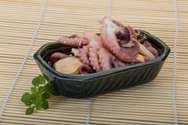 Deniz ürünleri kokteyl