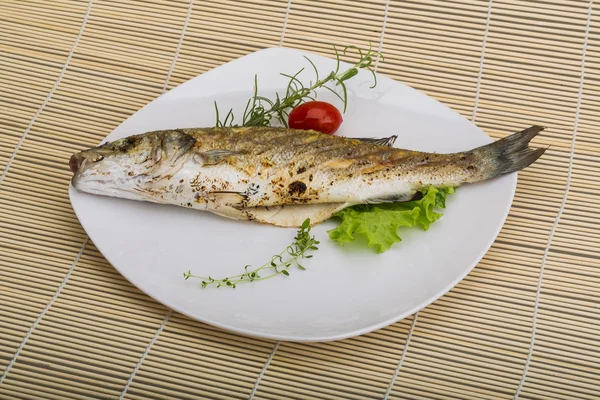 Passera di mare alla griglia — Foto Stock