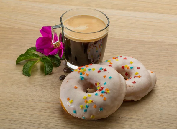 Geglazuurde donuts — Stockfoto