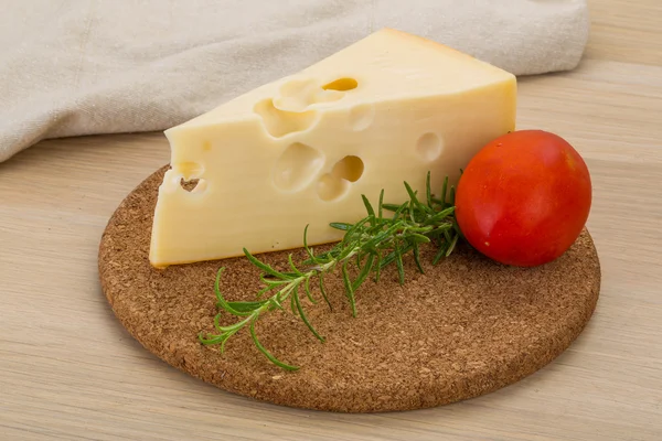 Käse-Maasdam — Stockfoto