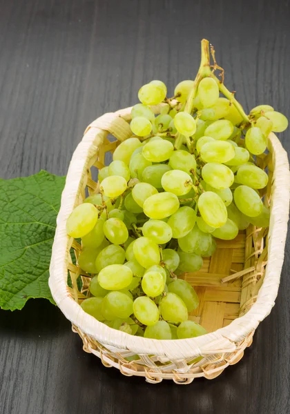 Green grapes — Stock Photo, Image