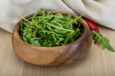 Ruccola karışımı yaprakları