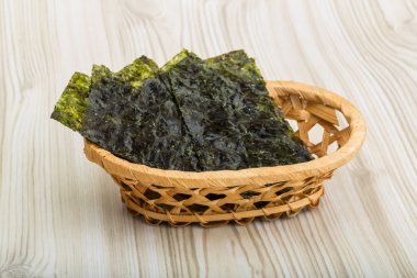 kuru nori