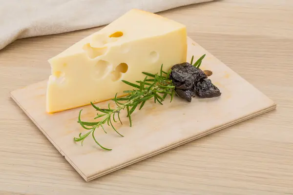 Brânză maasdam — Fotografie, imagine de stoc