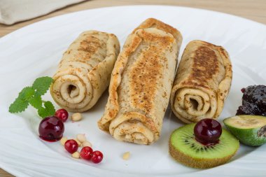 çilek ile Pancakes