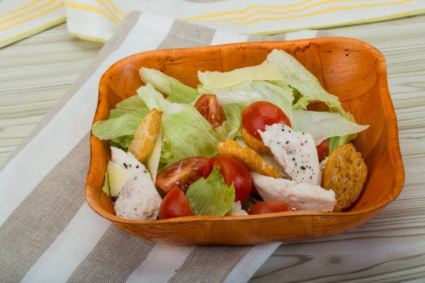 Caesar salad with chicken — Stock Photo, Image