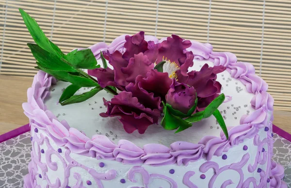 Bröllopstårta med blomma — Stockfoto