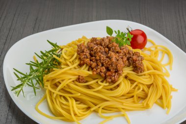 Spagetti Bolonez