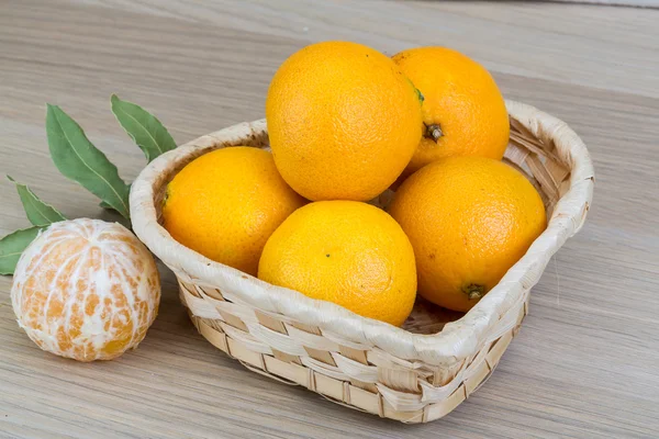 Tangerines in the bowl — Stock Photo, Image