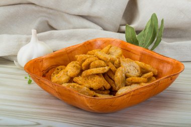 Kruton kabın içinde