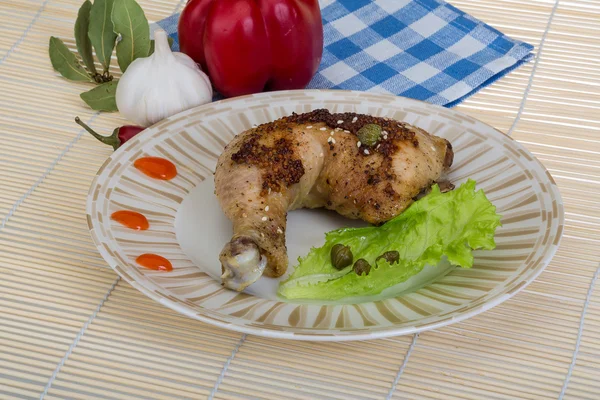 Cuisse de poulet rôtie — Photo