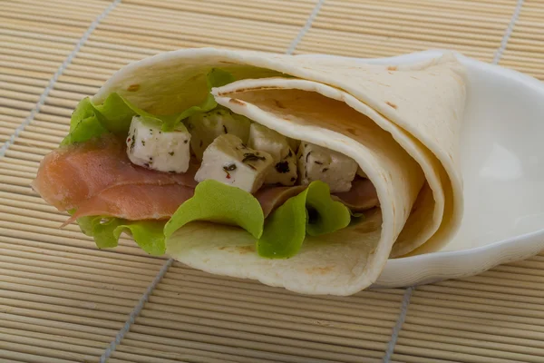 Tortilla de salmão — Fotografia de Stock