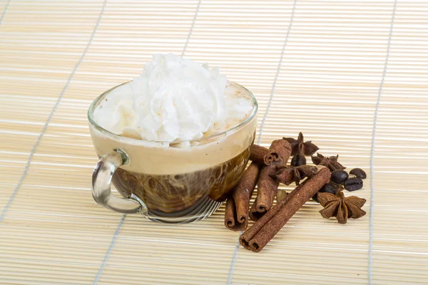 Cappuchino con canela — Foto de Stock