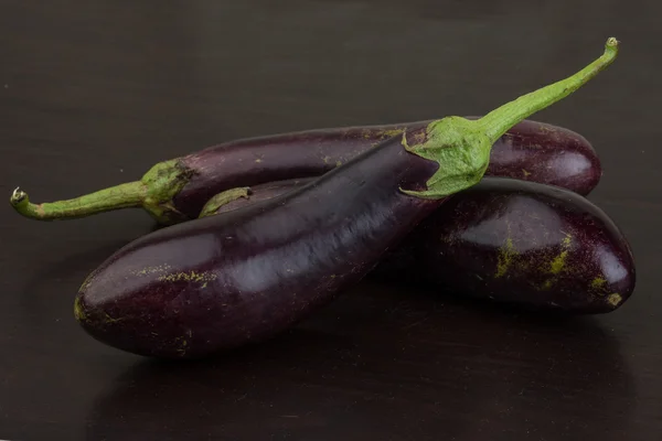 밝은 원시 Aubergines — 스톡 사진