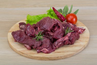 Ham geyik eti