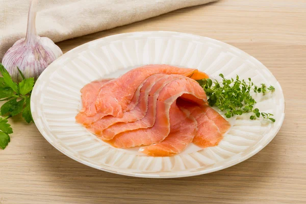 Gesneden zalm — Stockfoto