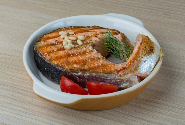 Filete de salmón a la parrilla —  Fotos de Stock