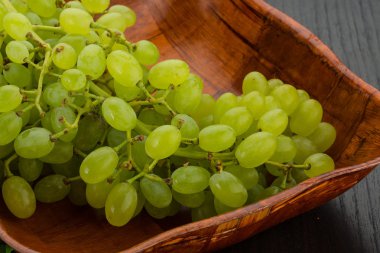 Yeşil Üzümler