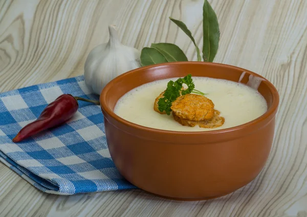 Soupe au fromage aux croûtons — Photo