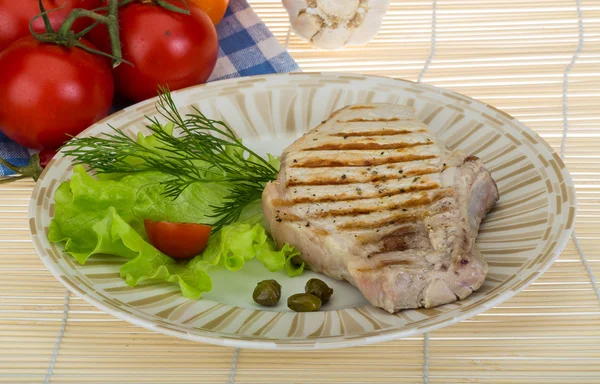 Ψημένη στη σχάρα μπριζόλα t-bone — Φωτογραφία Αρχείου