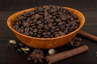 Kavrulmuş kahve çekirdeği.