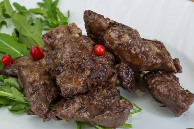 kavrulmuş geyik eti