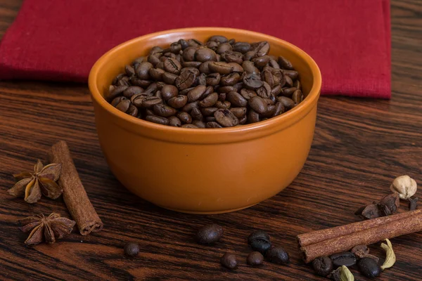 Roasted coffee beans — Stock Photo, Image